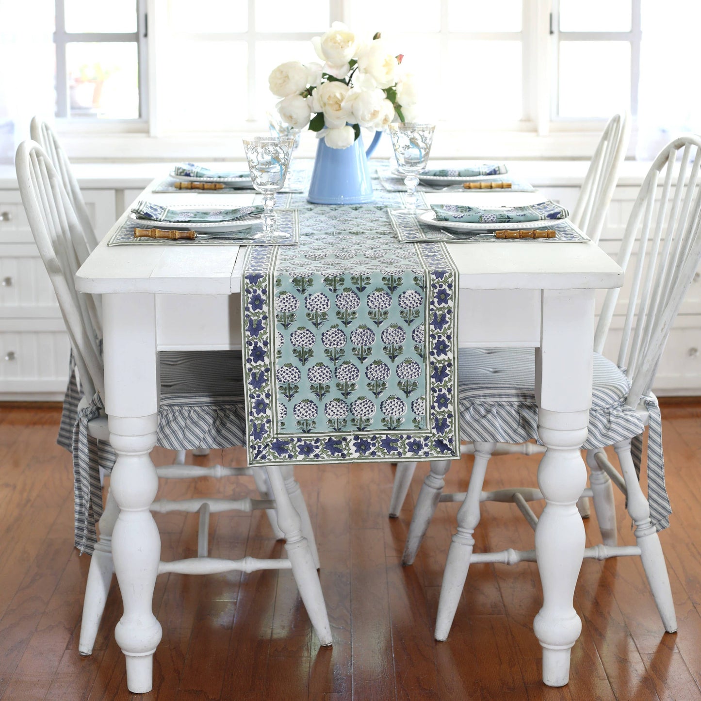Table Runner Granada