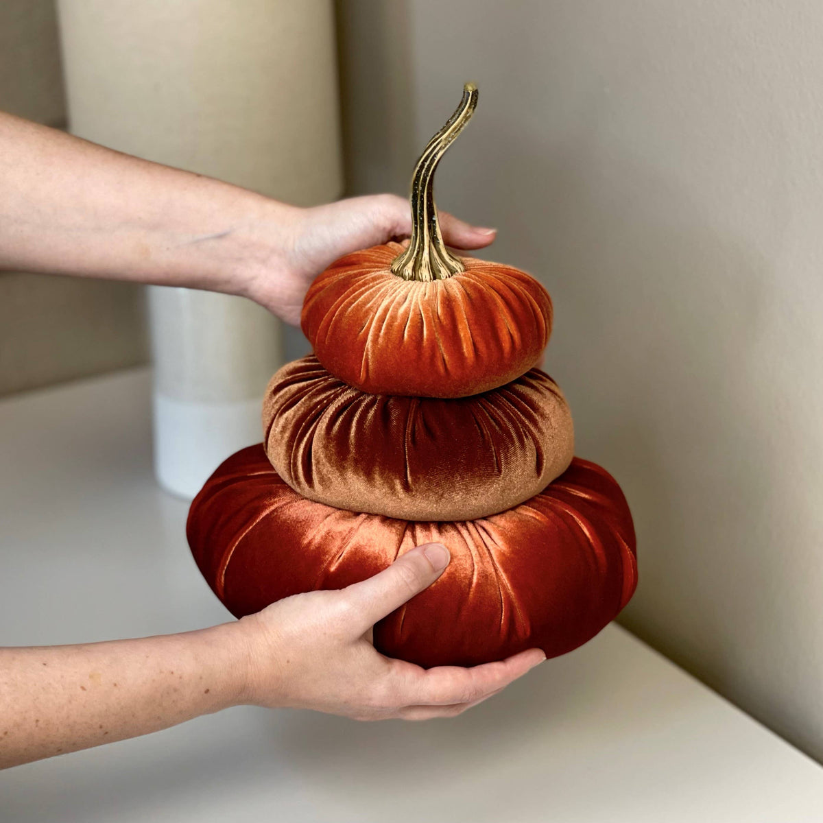 Velvet Pumpkin Stack, Thanksgiving centerpiece: Option 1: Harvest Bronze Rust