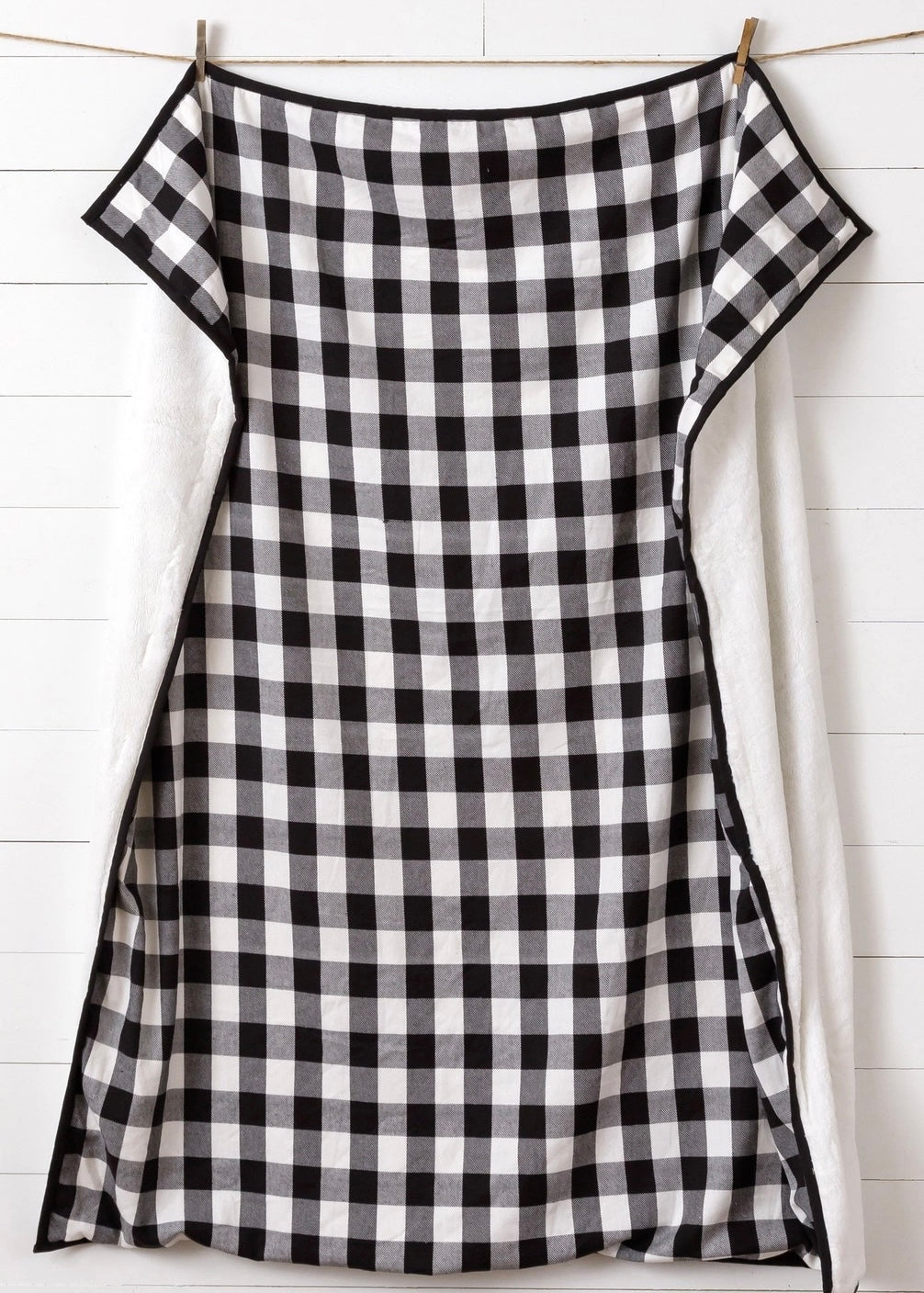 Sherpa Throw - Black and White Check