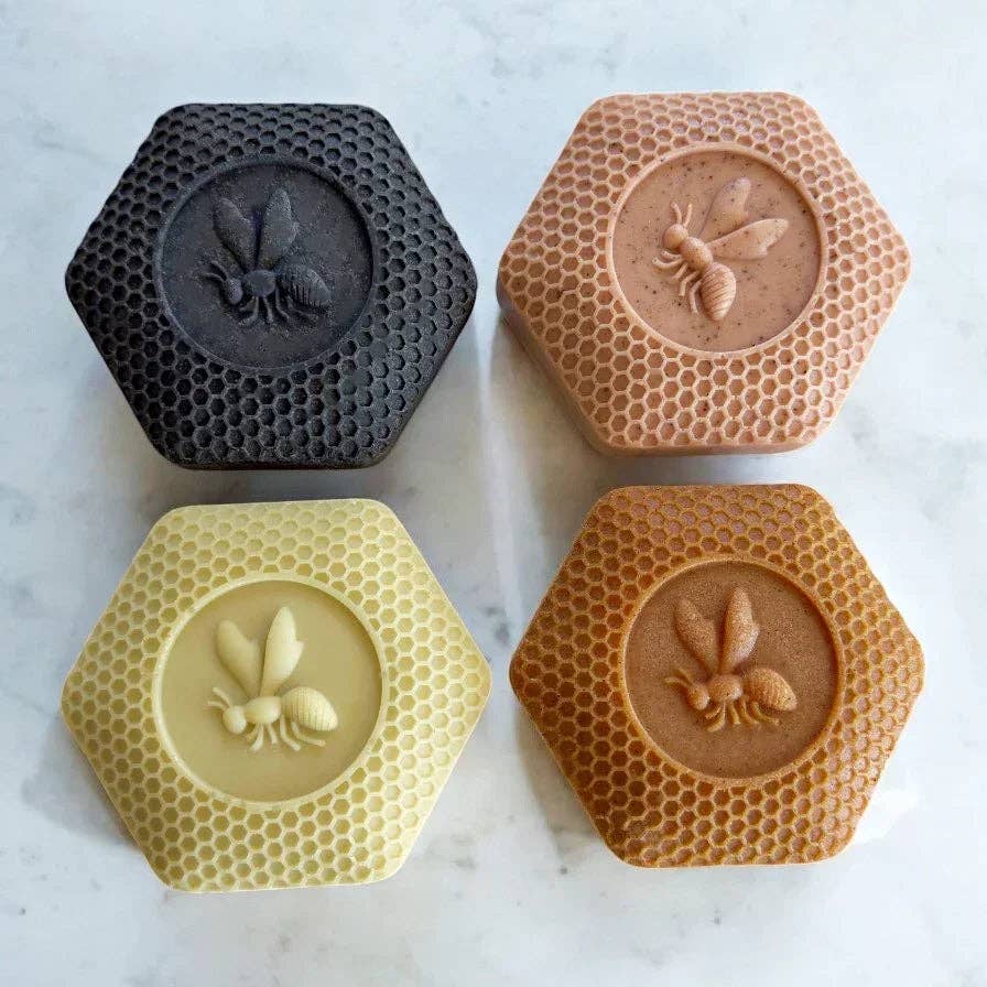 Glow Turmeric Vitamin C & Sea Moss Clay Facial Soap