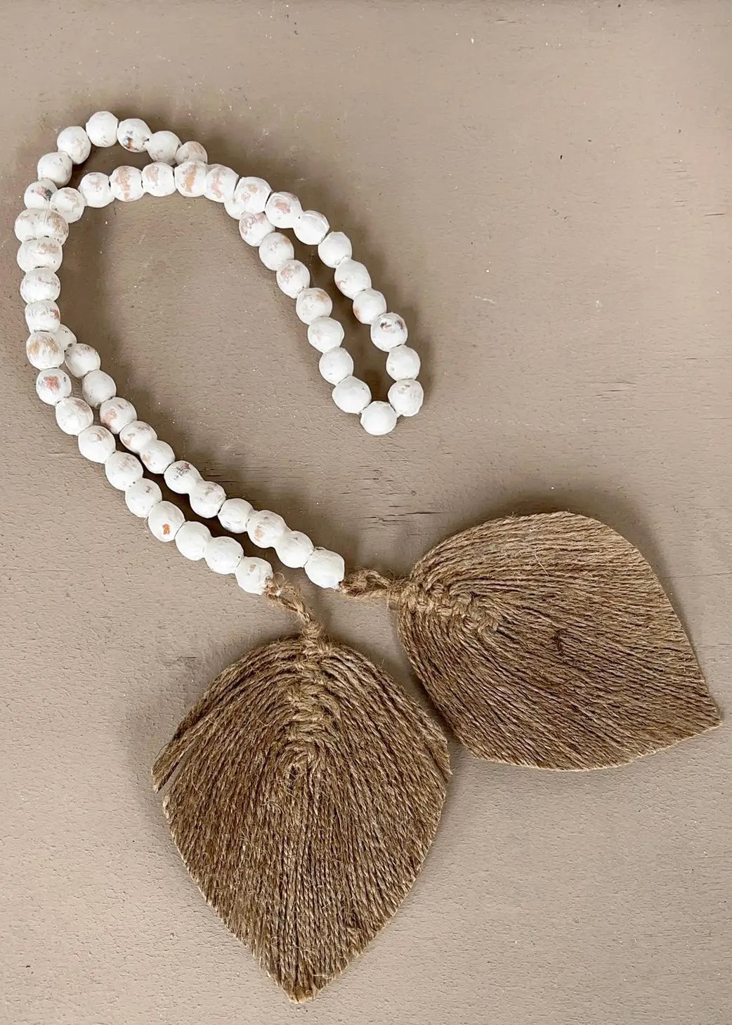 Bead Garland w/Twine Woven Leaves - White