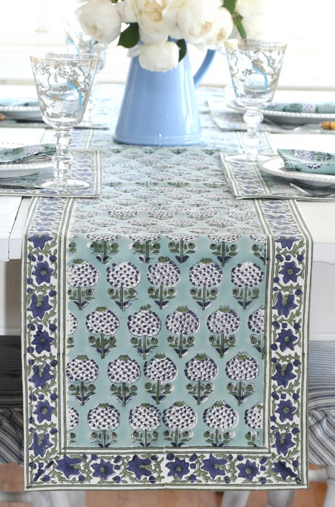Table Runner Granada