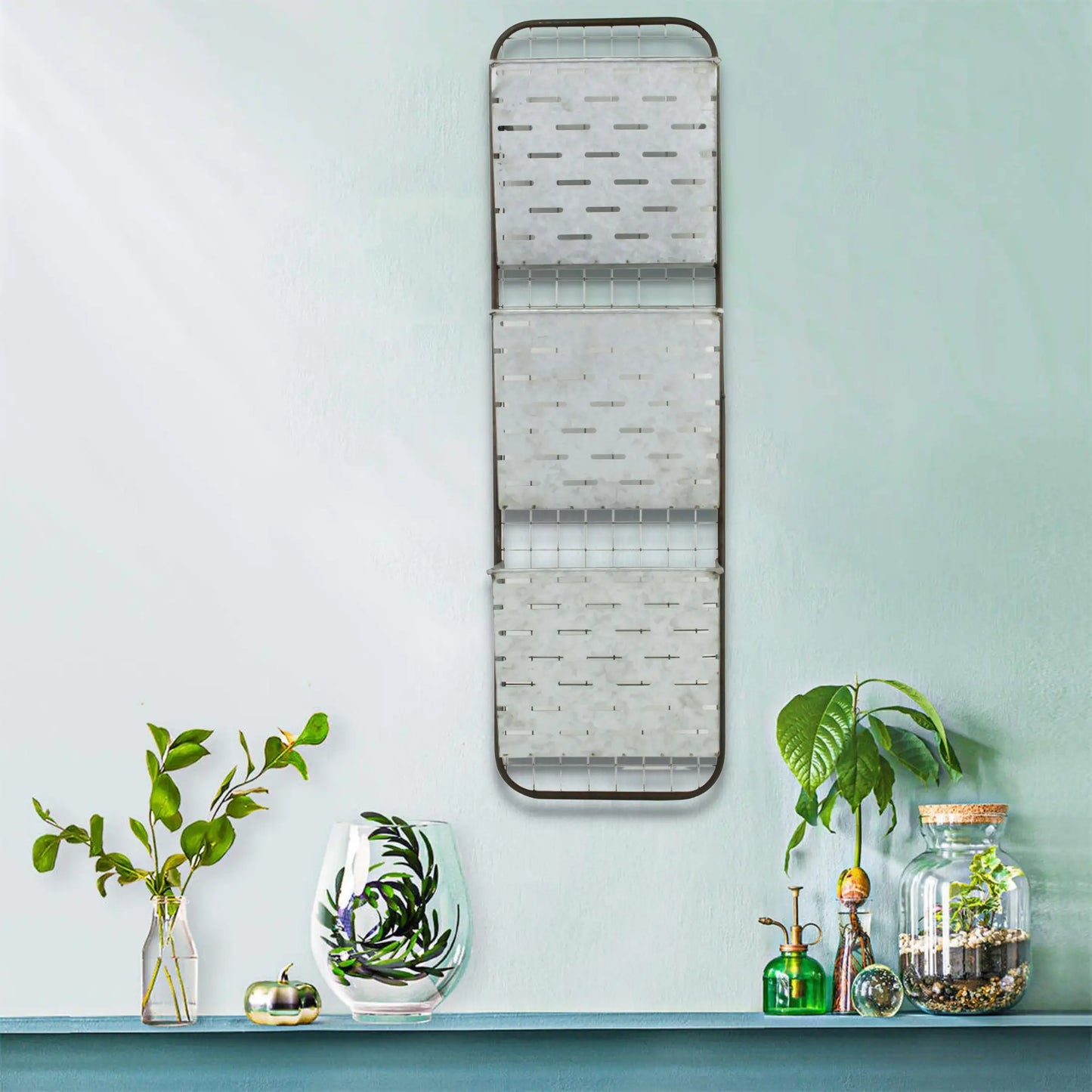 3 Tier Slat Metal Pockets
