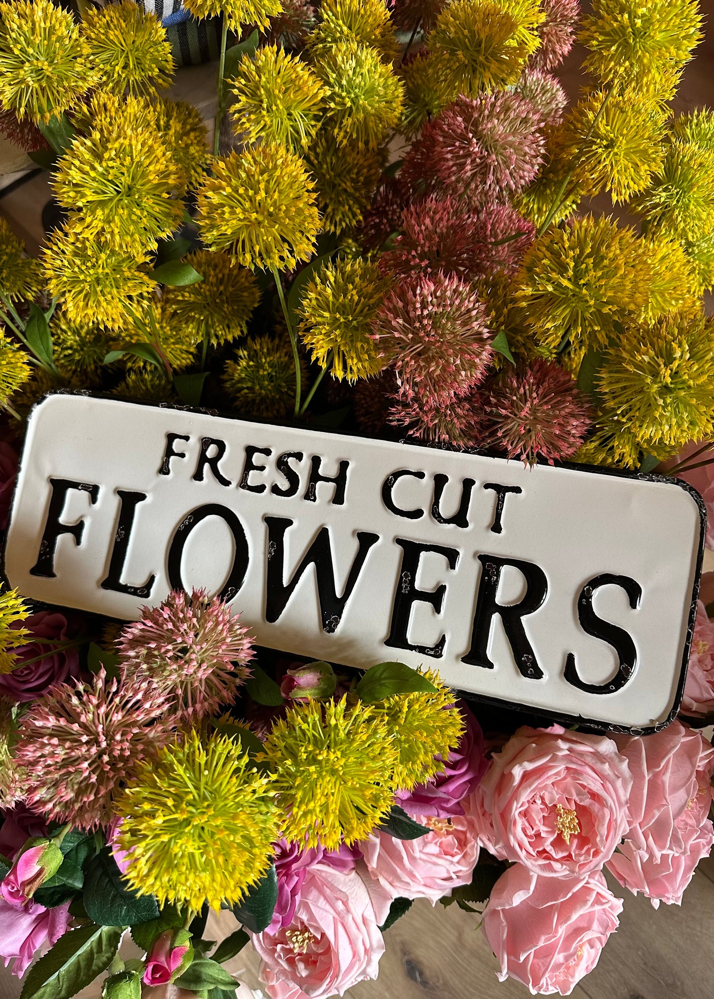 Fresh Cut Flower Sign