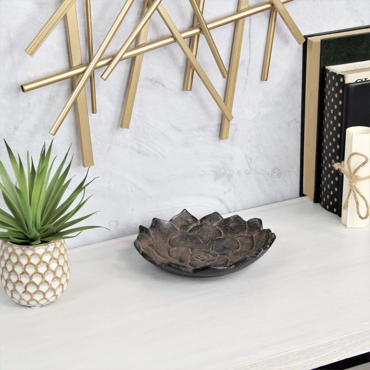 Lotus Table Decor