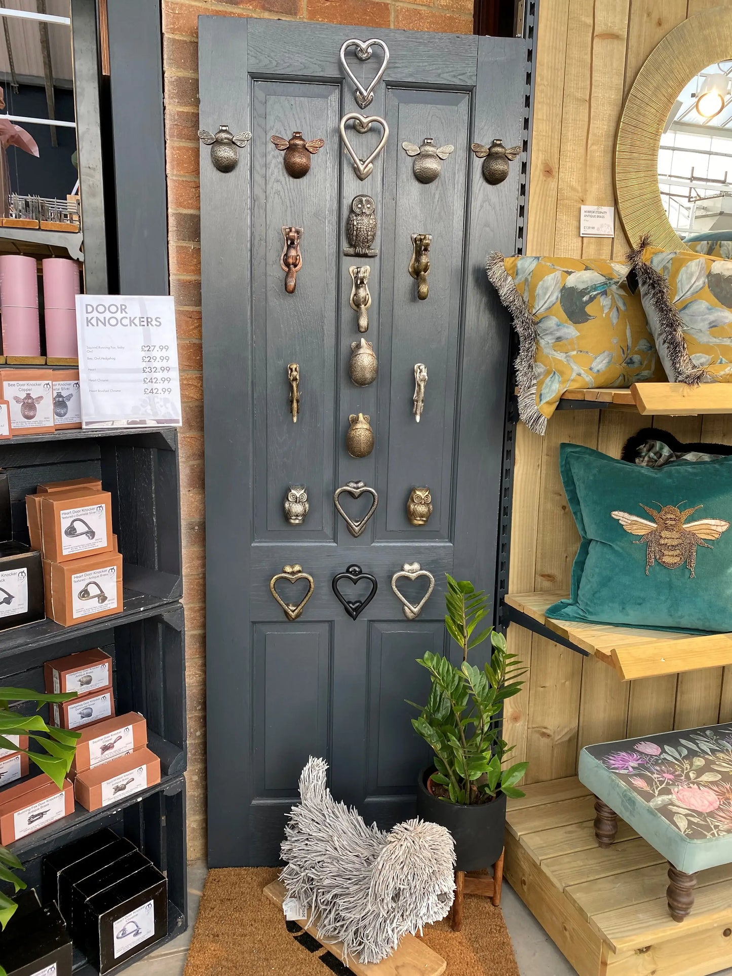 Bee Door Knocker - Copper