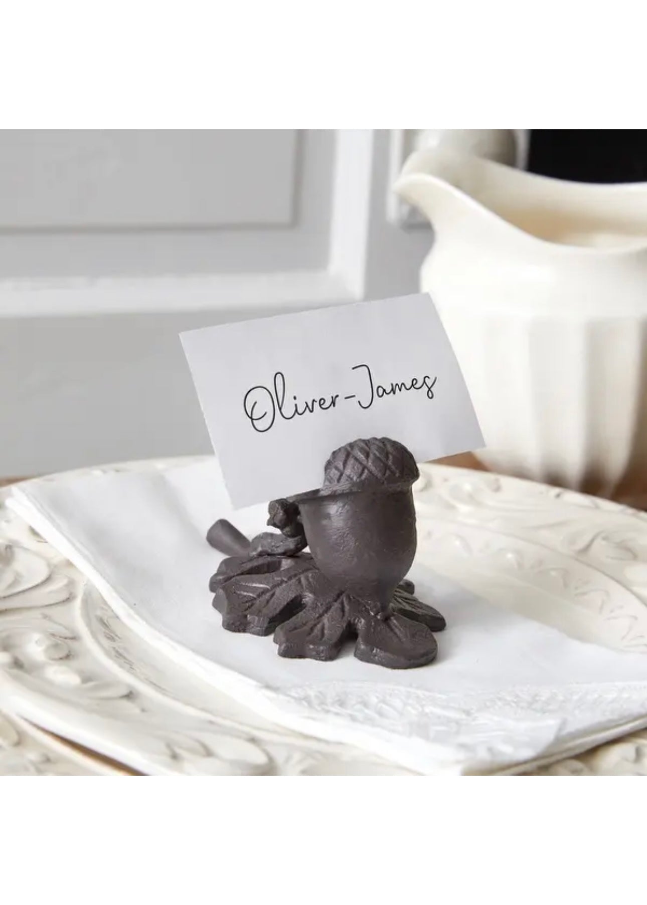 Acorn Place Card Holder