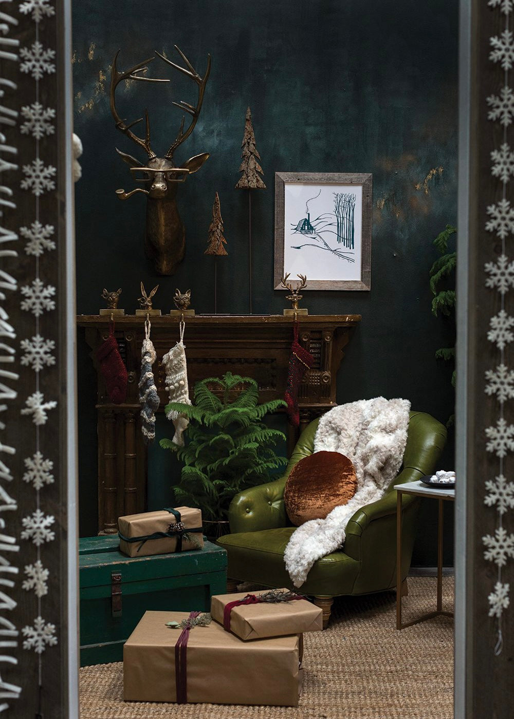 E+E Stocking Holder - Stag