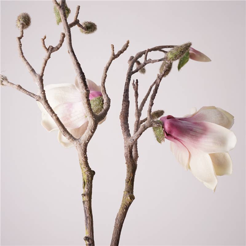 17.75" Soft Touch Magnolia Spray