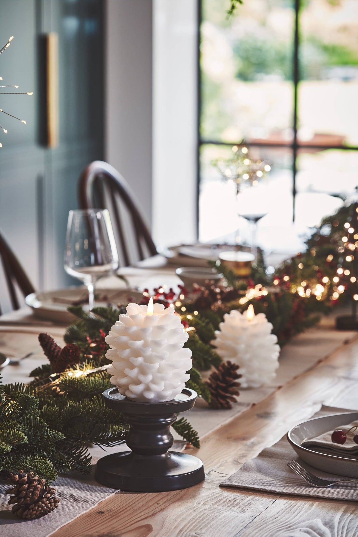 Pinecone Candle - Perfect Christmas Centerpiece: White