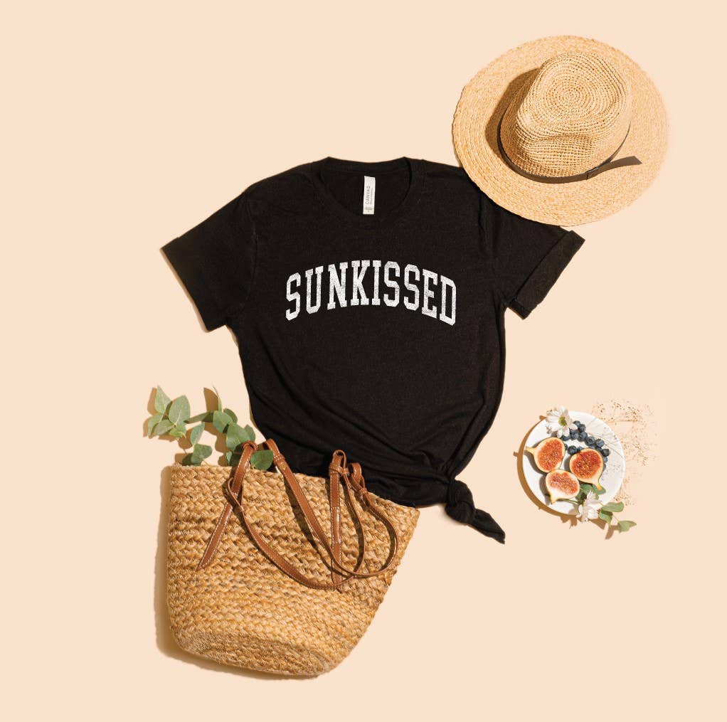 SUNKISSED Graphic T-Shirt: HEATHER MUSTARD / L