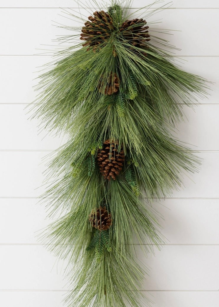 Swag - White pine with Spruce Tips and Cones