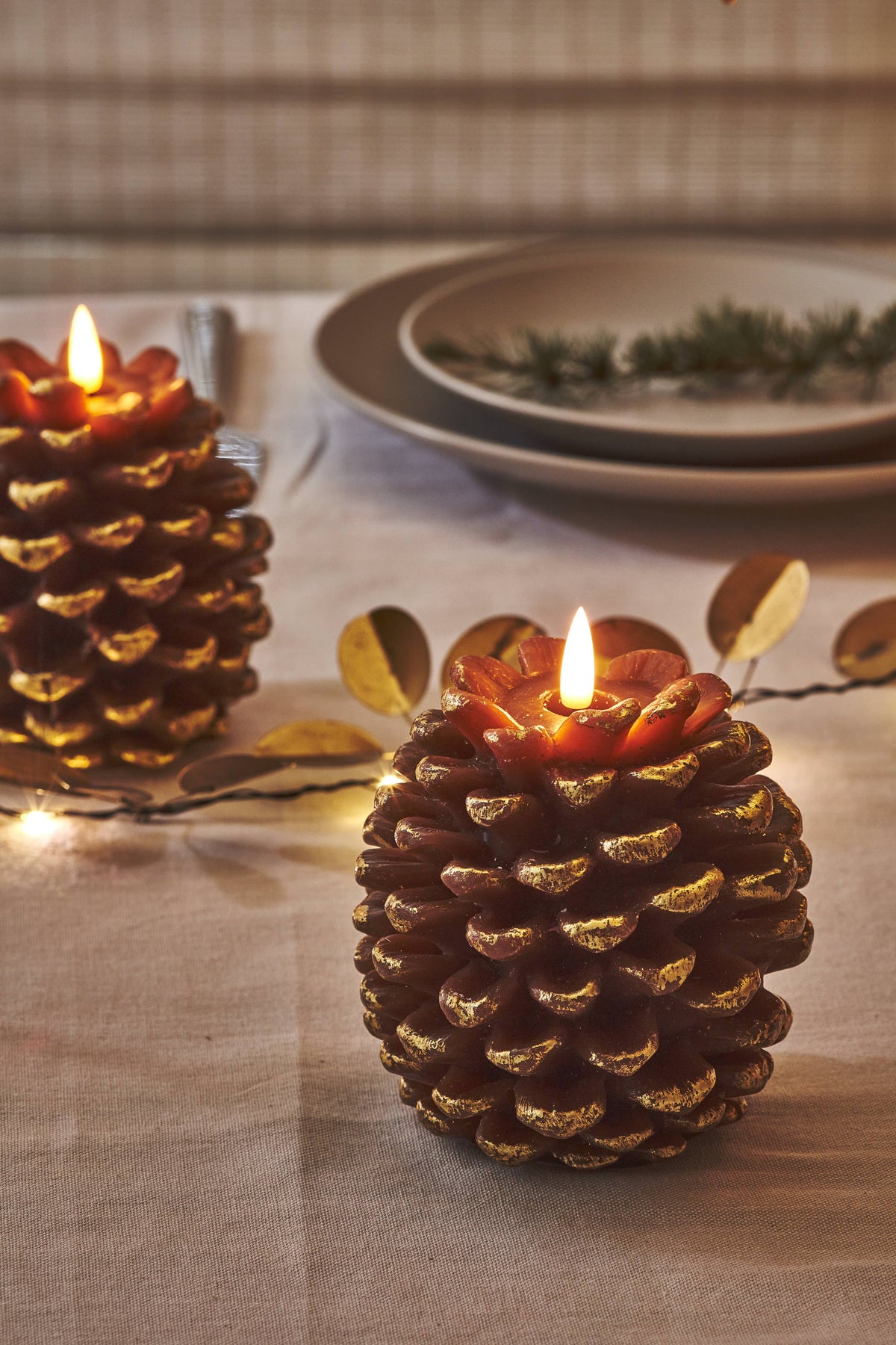 Pinecone Candle - Perfect Christmas Centerpiece: White
