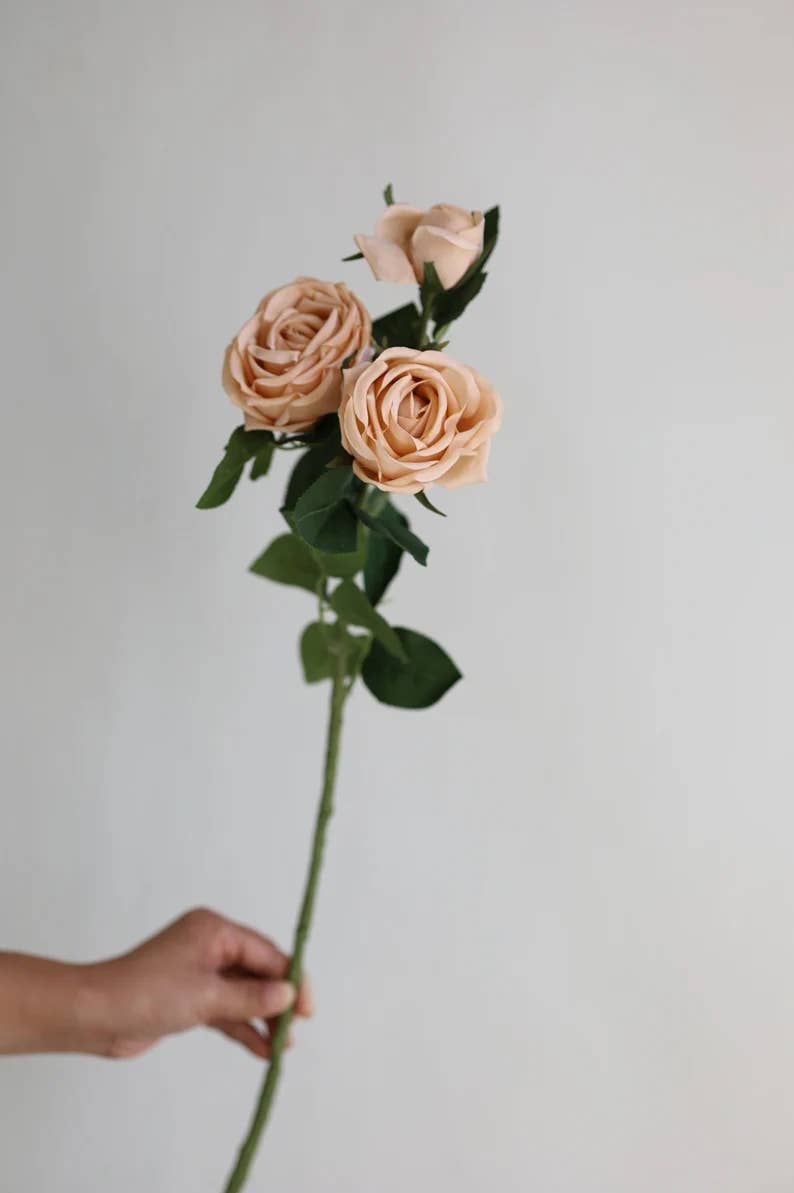 Real Touch Cabbage Rose: Dark Mocha 28.75”