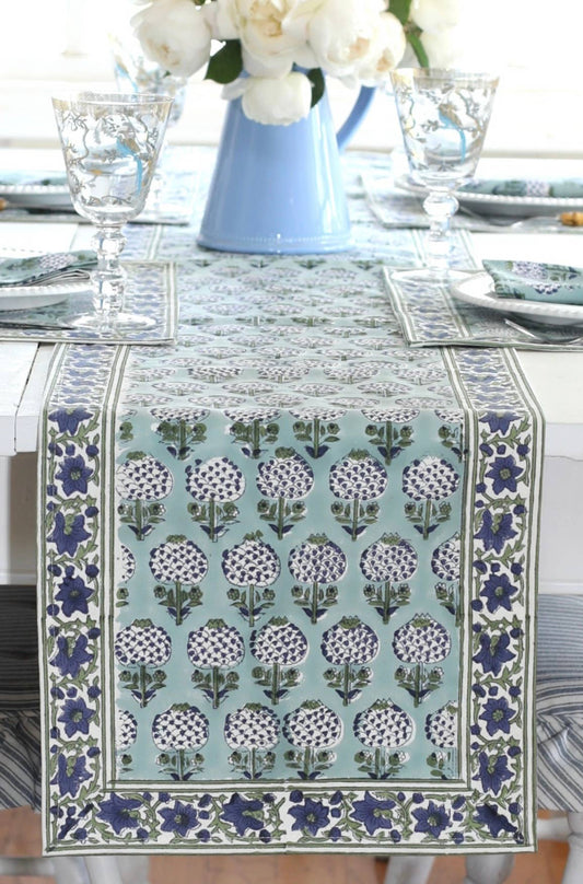 Table Runner Granada