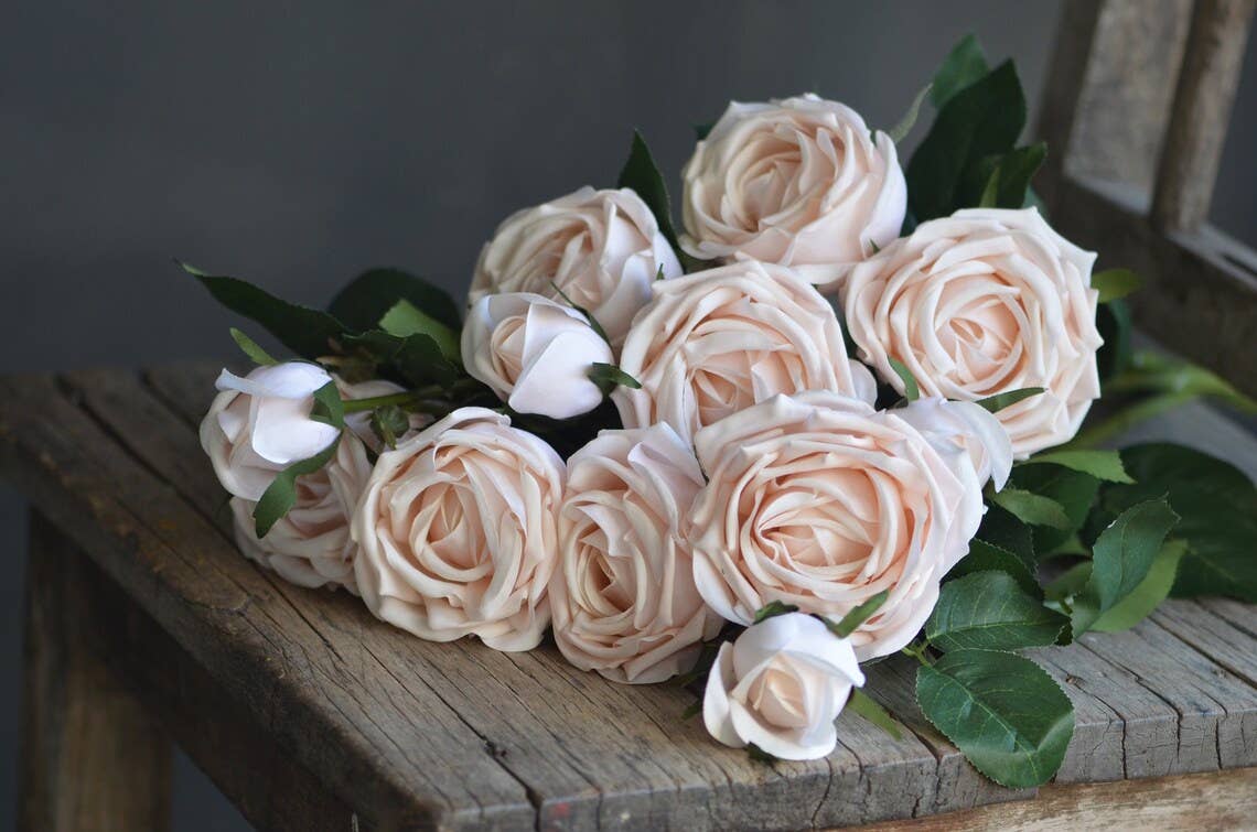 Real Touch Cabbage Rose: Dark Mocha 28.75”