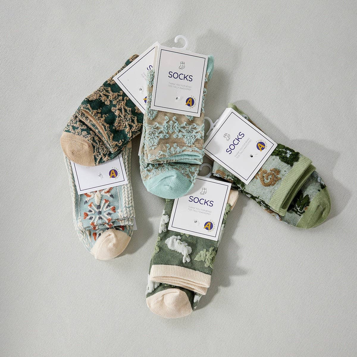 Rufia - Retro Embossed Women's Socks: 1 / One Size
