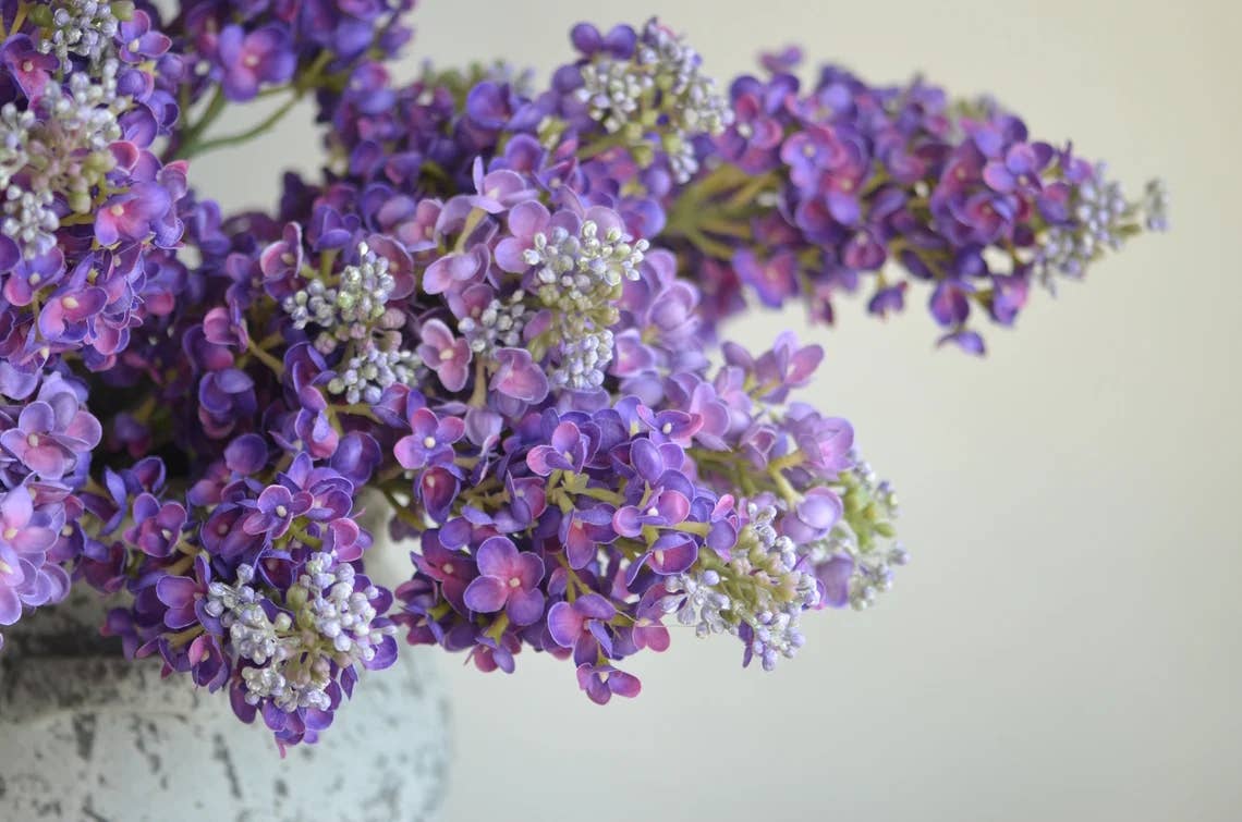 25"Real Touch Lilac: Light Blue