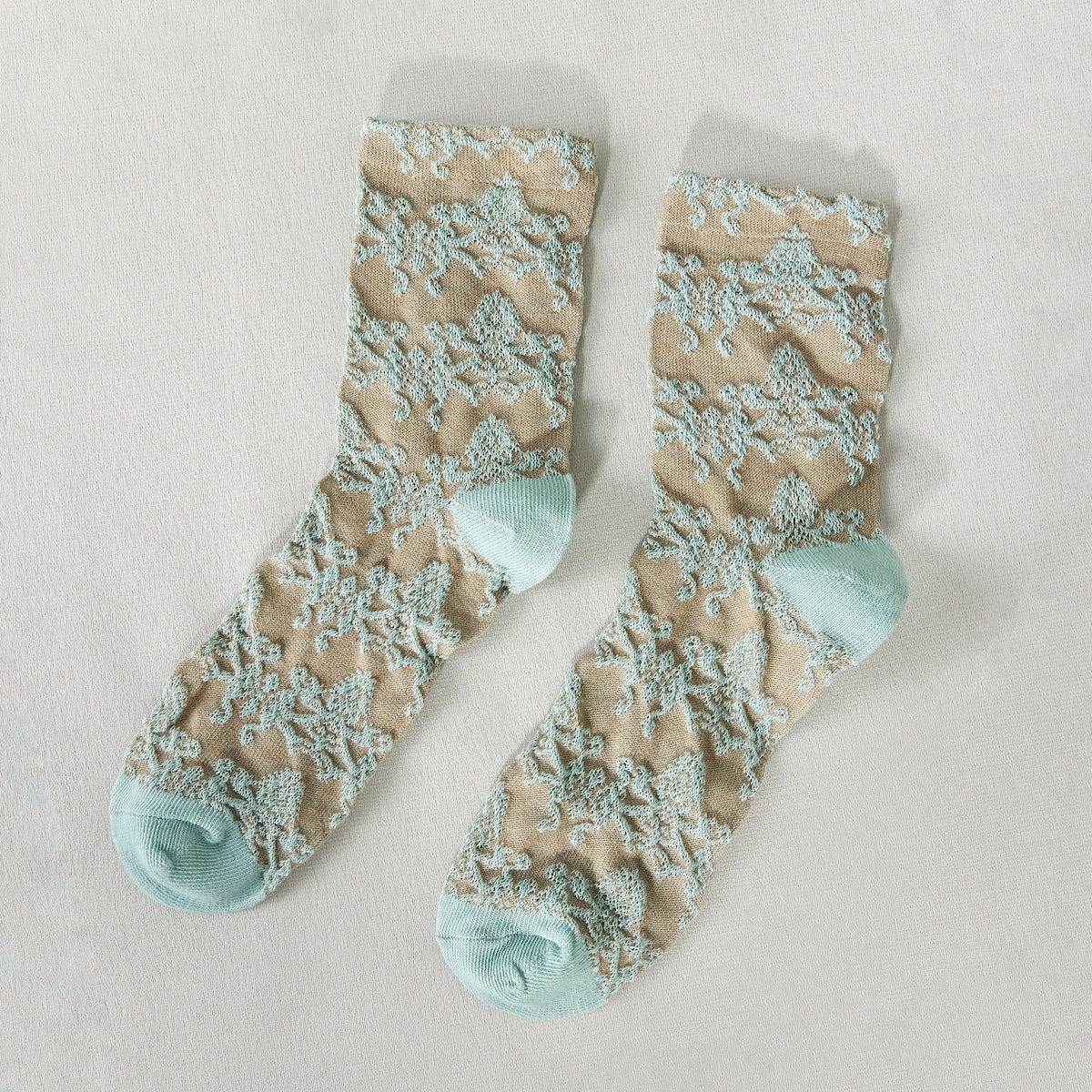 Rufia - Retro Embossed Women's Socks: 1 / One Size
