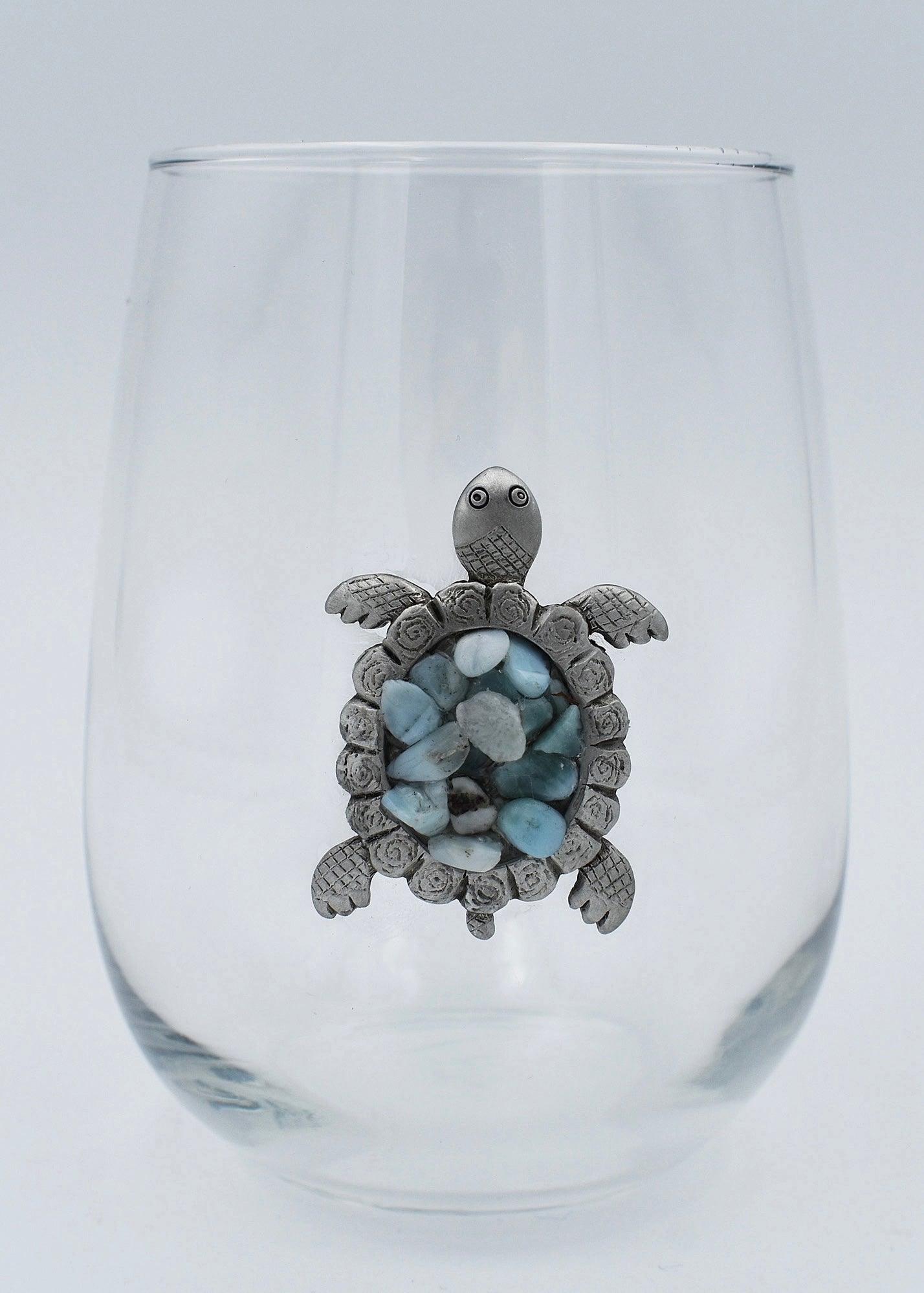 Turtle wine glass